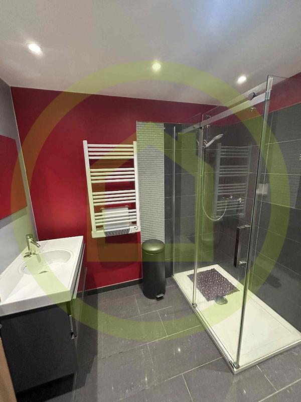 Maison de ville - 90 m² - 5 pièces