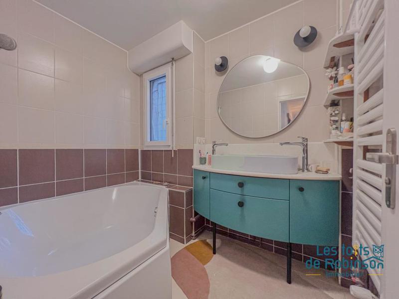 Appartement - 96 m² - 4 pièces