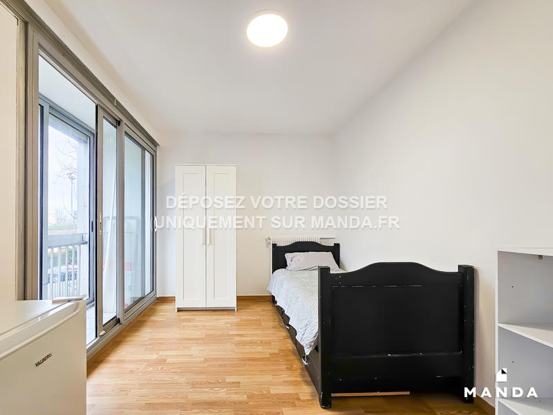 Chambre - 10 m² - 4 pièces