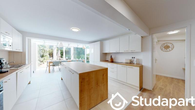 Chambre - 12 m² - 1 pièce