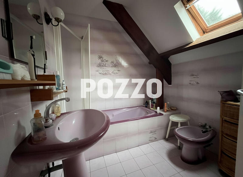 Maison - 135 m² - 6 pièces