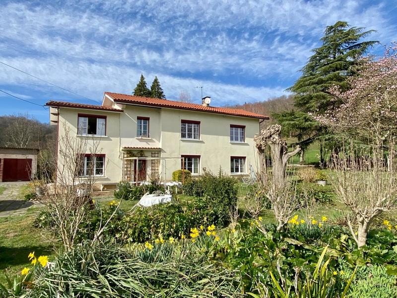 Villa - 180 m² - 5 pièces