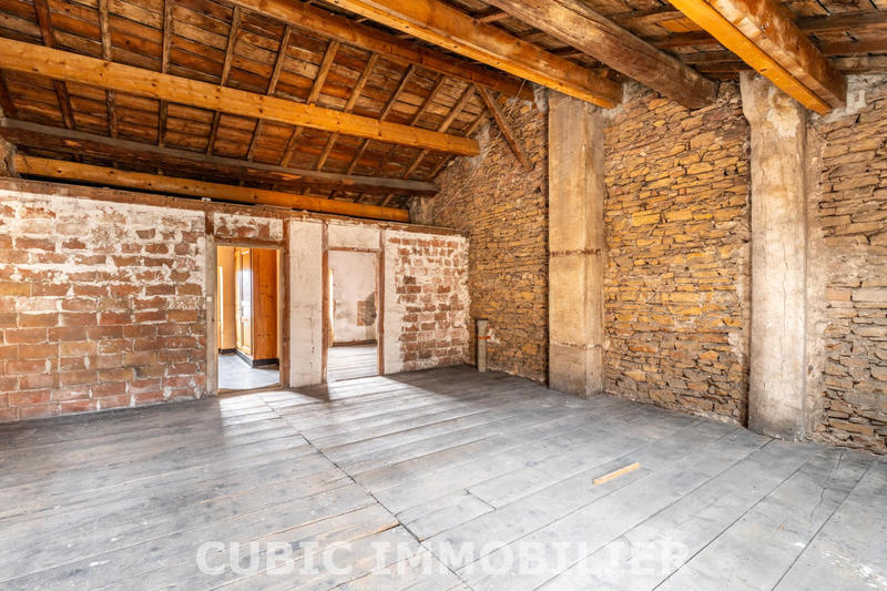 Maison - 150 m² - 4 pièces