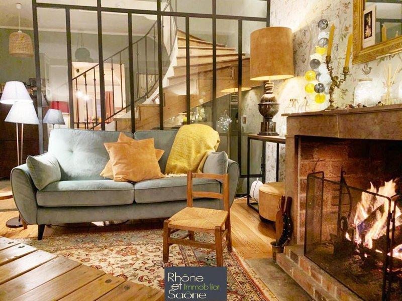 Appartement - 150 m² - 4 pièces