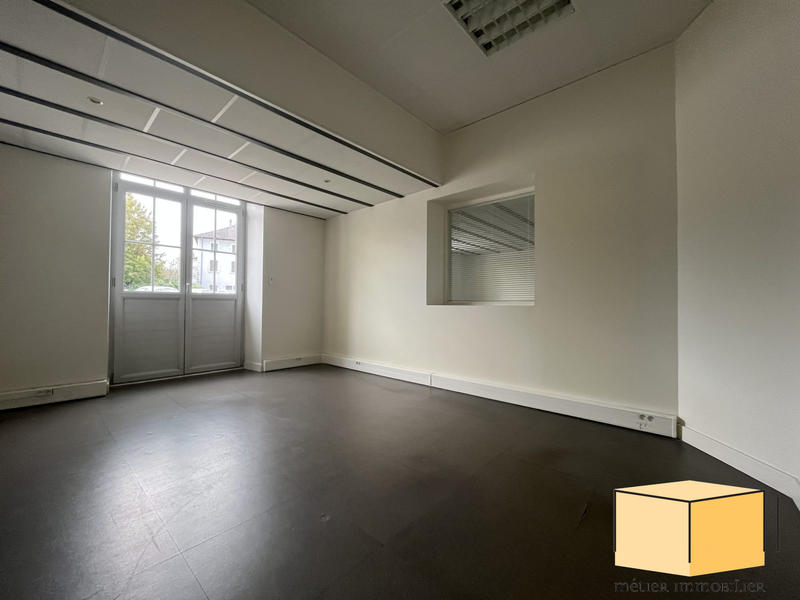 Local commercial - 160 m²