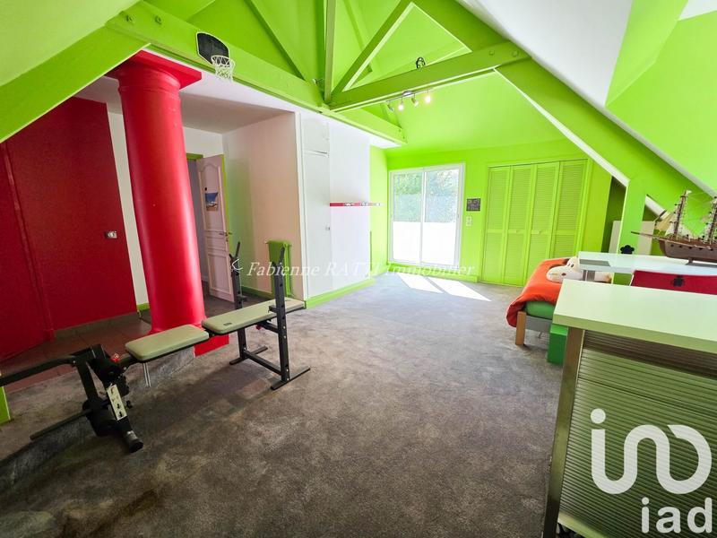 Maison - 410 m² - 9 pièces