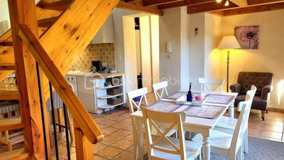 Maison en pierre - 65 m² - 3 pièces