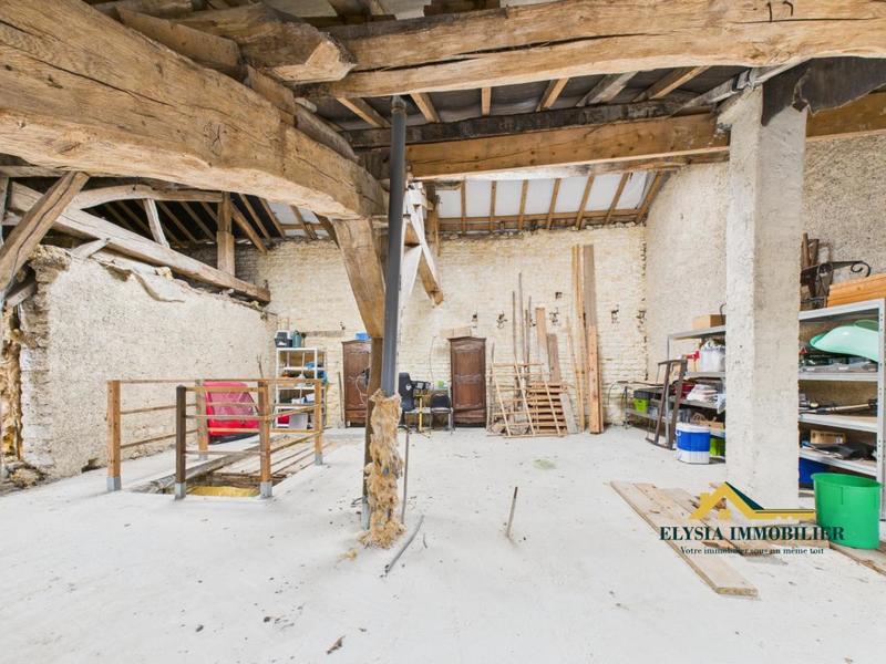 Maison - 231 m² - 2 pièces