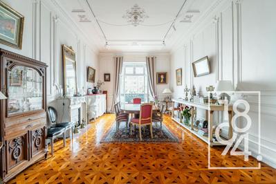 Appartement - 320 m² - 6 pièces