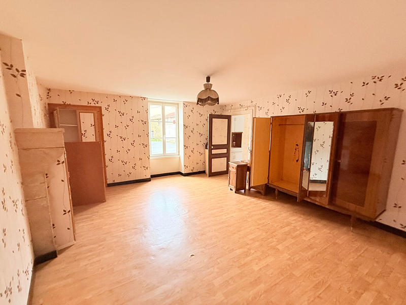 Maison - 105 m² - 4 pièces