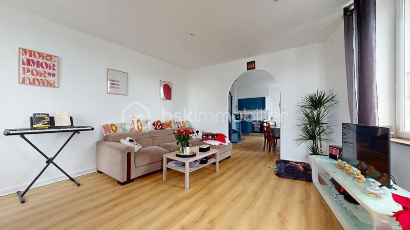 Immeuble - 140 m² - 5 pièces