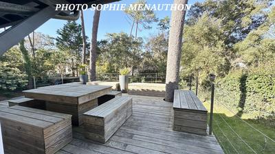 Maison contemporaine - 166 m² - 6 pièces