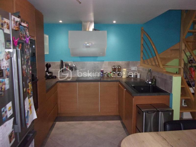 Maison traditionnelle - 148 m² - 6 pièces