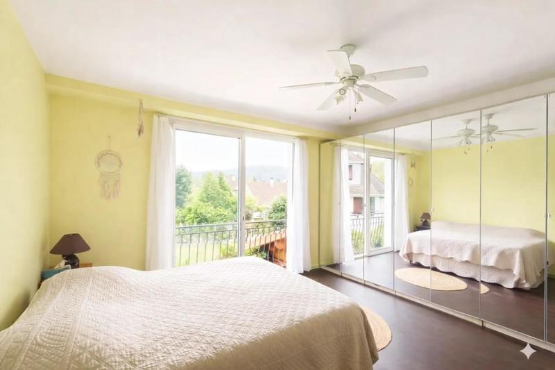 Maison - 277 m² - 6 pièces