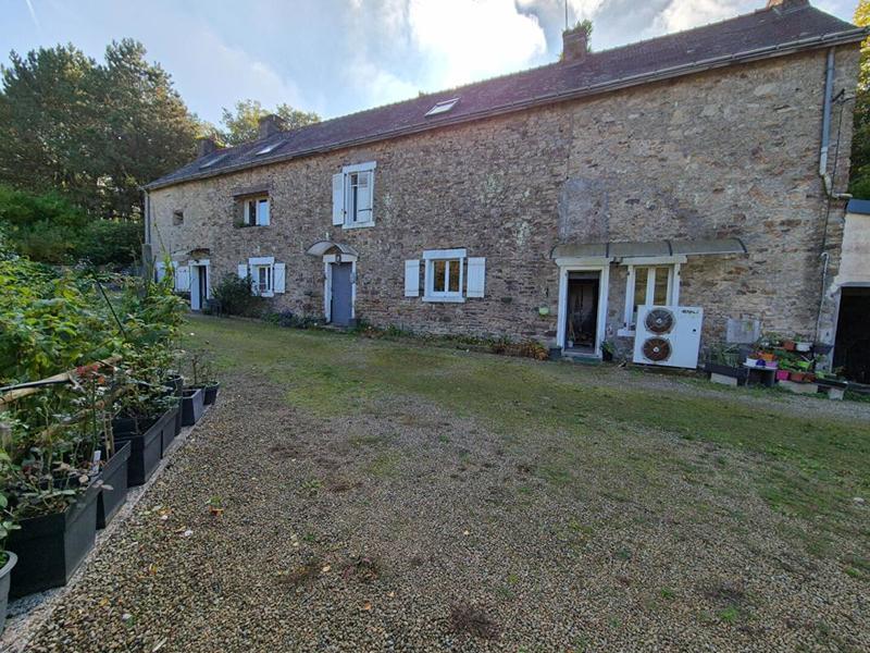 Maison - 162 m² - 6 pièces