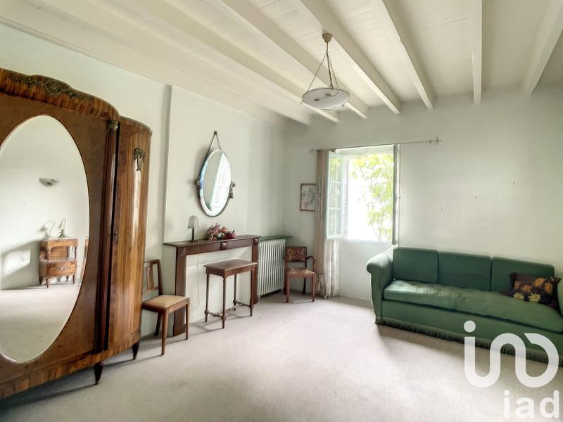 Maison de village - 225 m² - 10 pièces