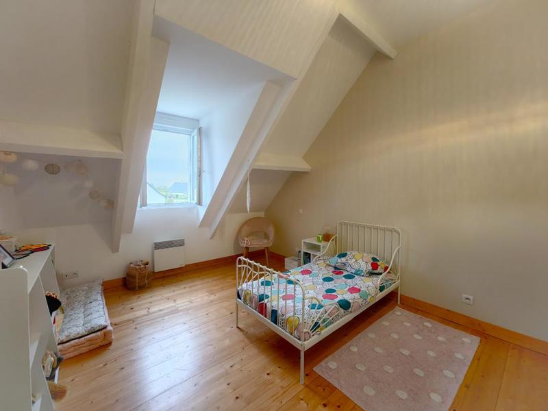 Pavillon - 177 m² - 8 pièces