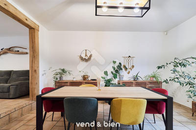 Maison - 156 m² - 6 pièces