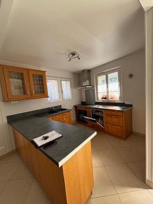 Maison de ville - 76 m² - 3 pièces