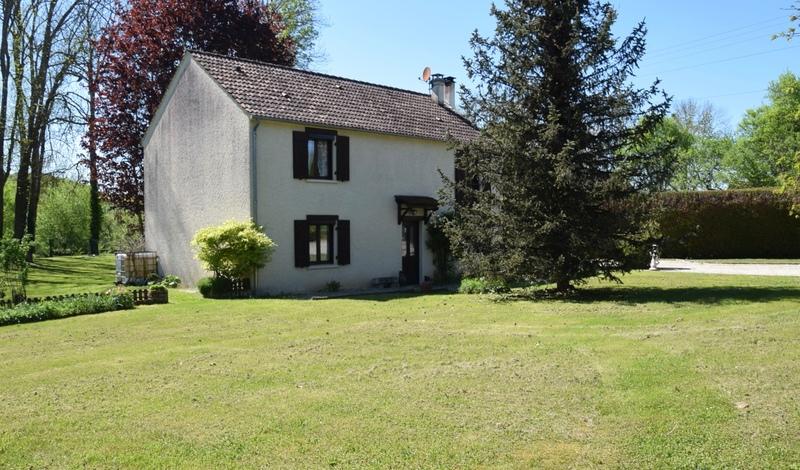 Maison - 143 m² - 7 pièces