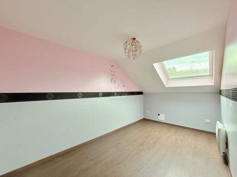 Appartement - 96 m² - 4 pièces