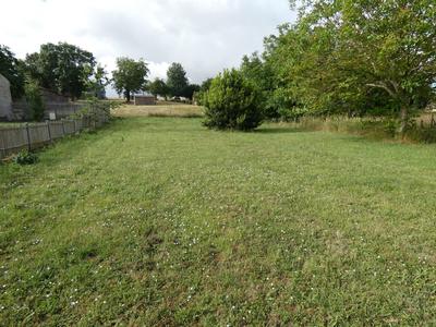 Terrain - 715 m²