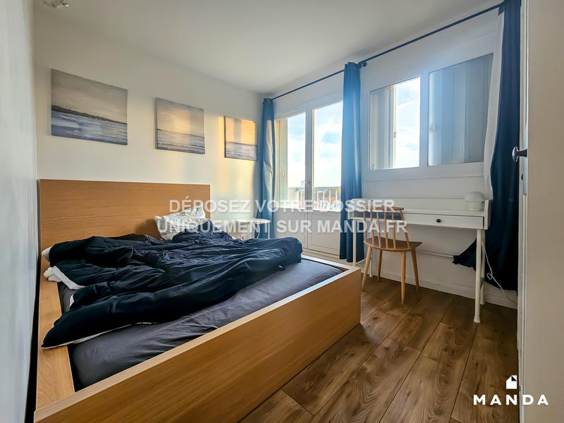 Chambre - 10 m² - 5 pièces