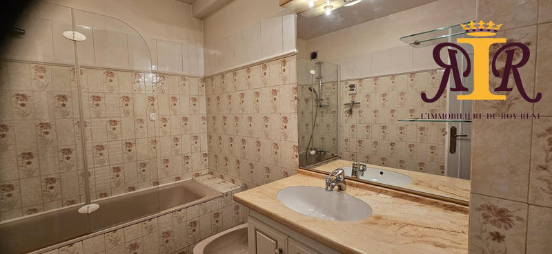 Appartement - 98 m² - 4 pièces