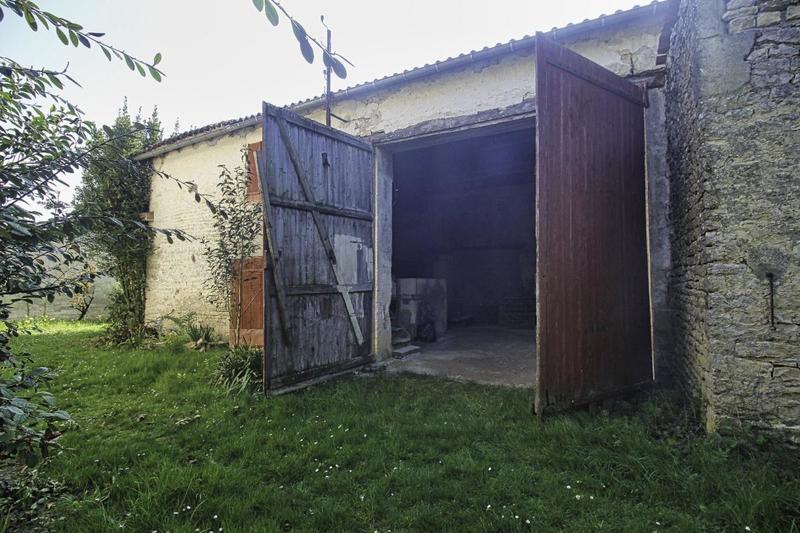 Propriété - 291 m² - 15 pièces