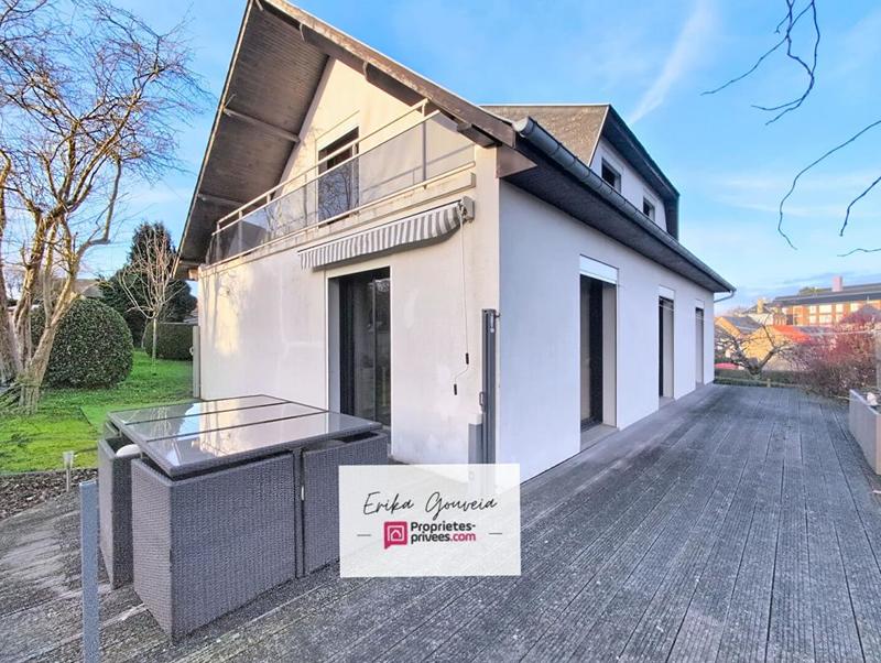 Maison - 123 m² - 7 pièces