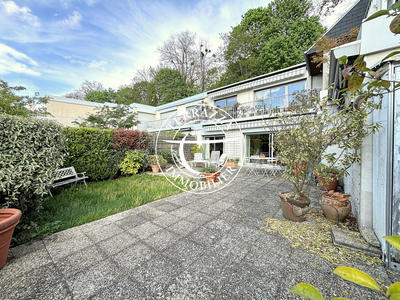 Appartement - 127 m² - 5 pièces