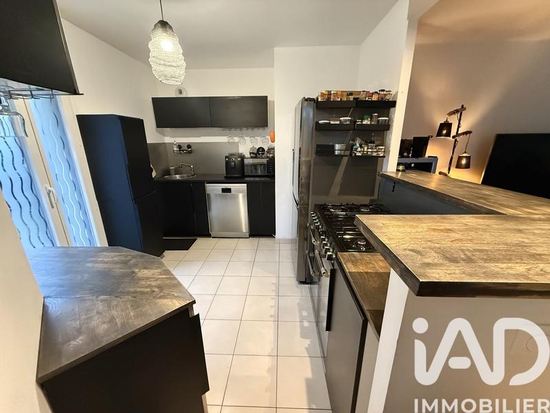 Appartement - 93 m² - 4 pièces