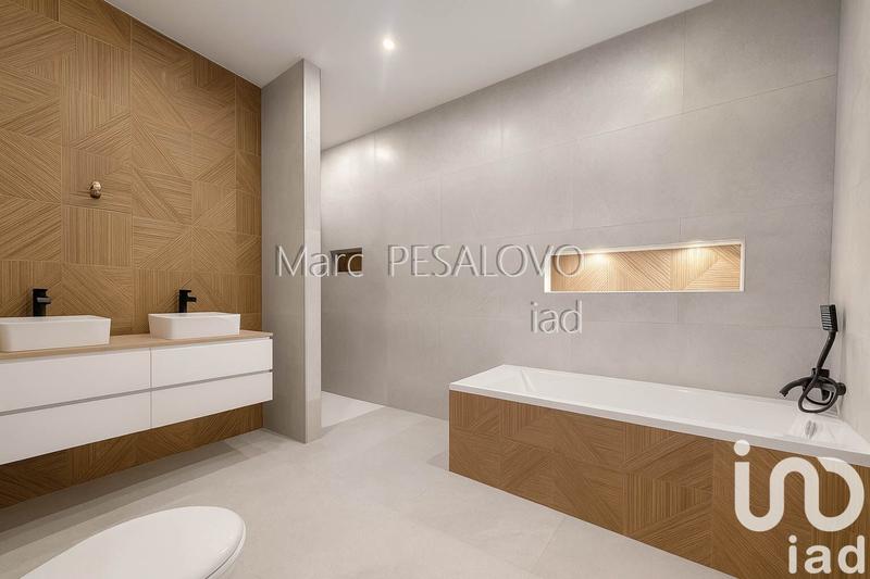 Maison - 99 m² - 4 pièces