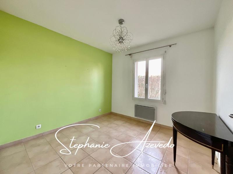 Villa - 90 m² - 4 pièces