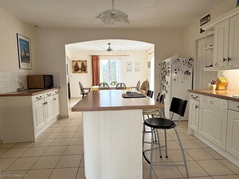 Villa - 165 m² - 6 pièces