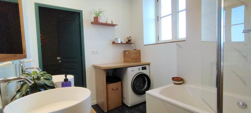 Appartement - 97 m² - 4 pièces