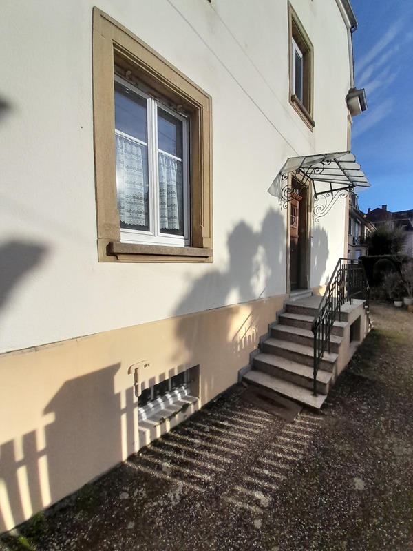 Appartement ancien - 99 m² - 4 pièces