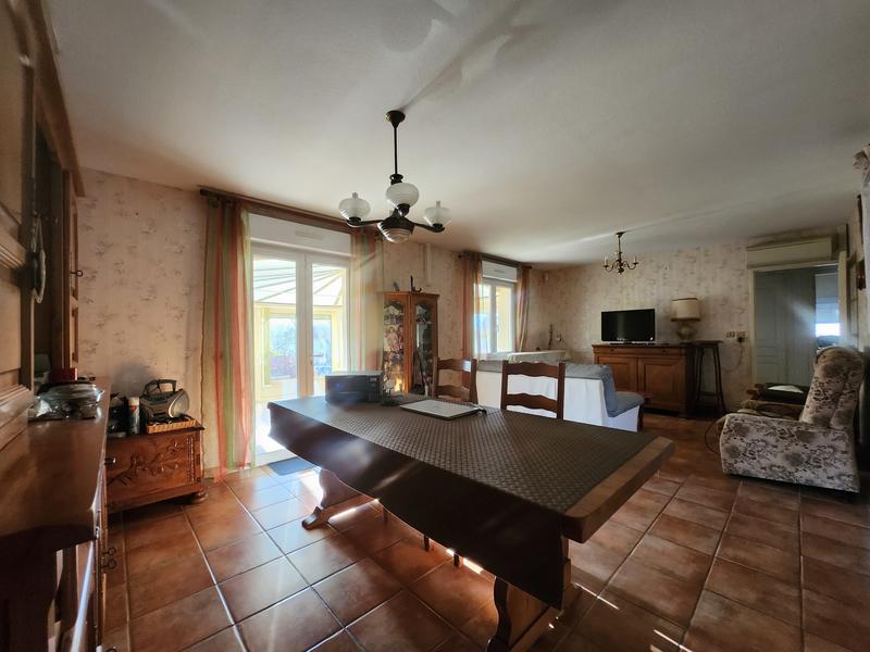 Maison - 120 m² - 5 pièces