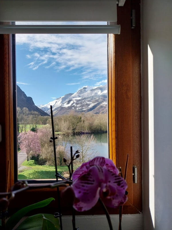 Maison - 310 m² - 9 pièces