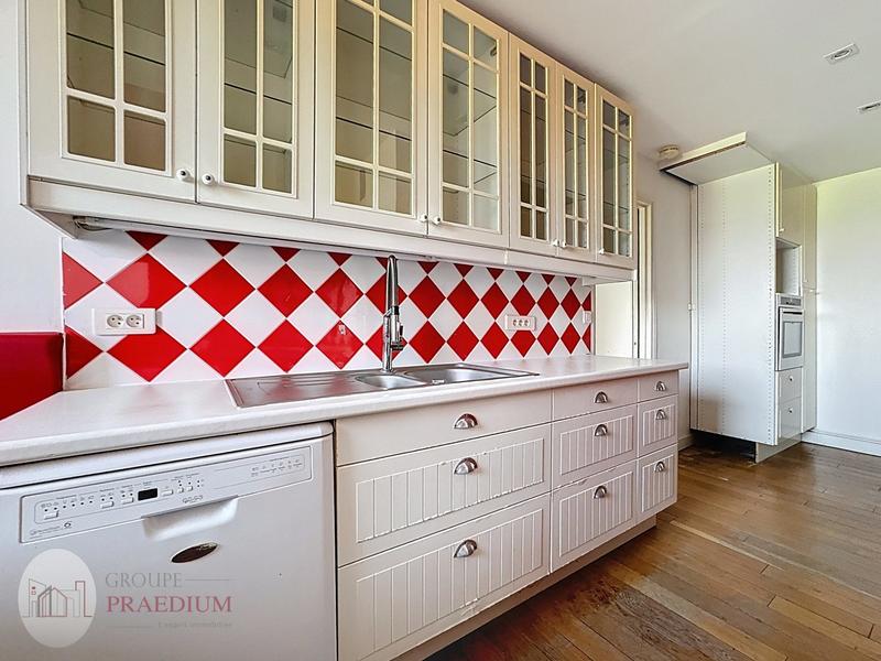 Appartement - 131 m² - 5 pièces