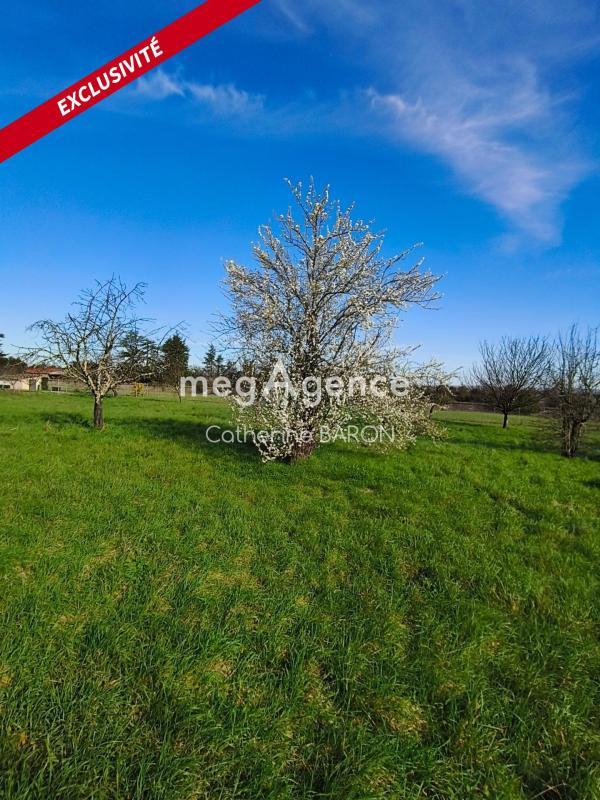 Terrain constructible - 760 m²