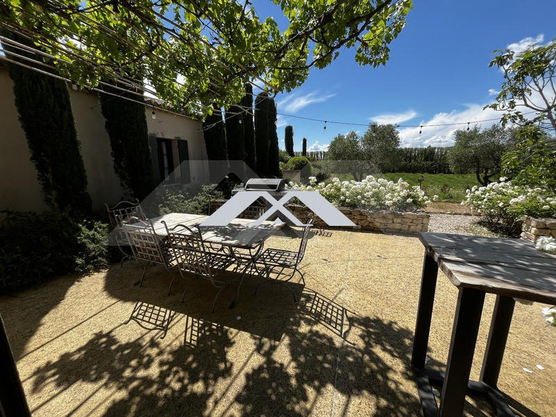 Maison contemporaine - 280 m² - 7 pièces