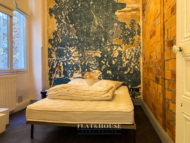 Appartement - 100 m² - 4 pièces