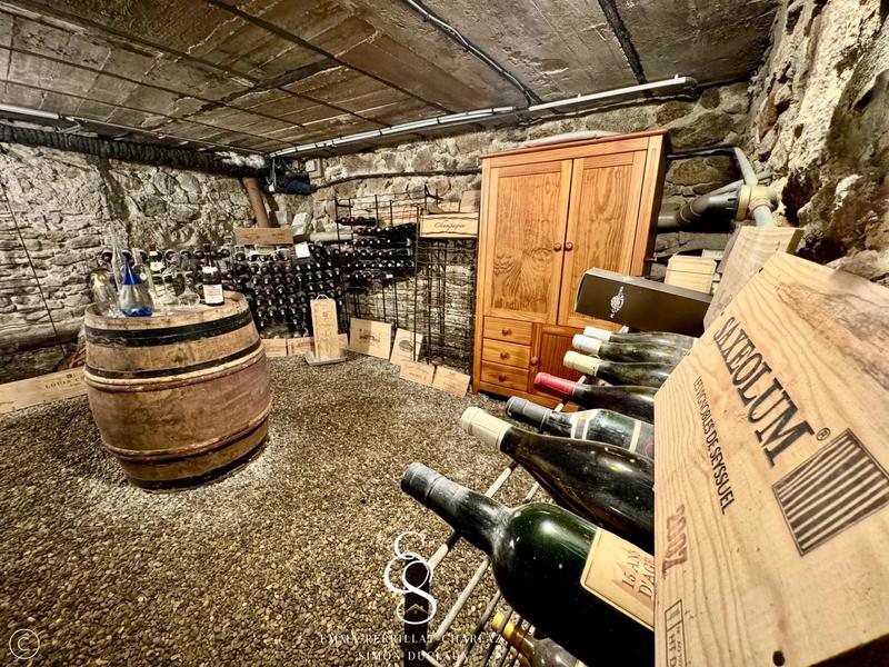 Villa - 230 m² - 11 pièces