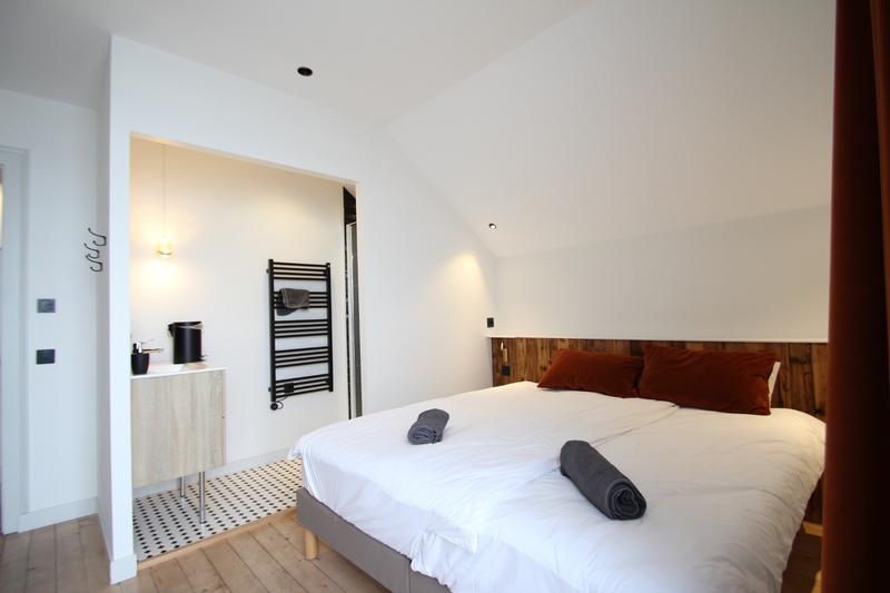 Demeure - 166 m² - 6 pièces