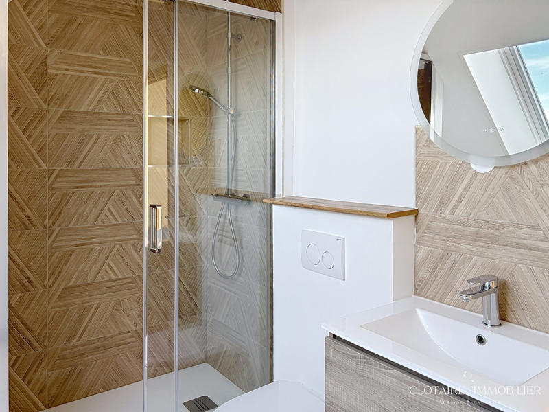 Appartement - 96 m² - 5 pièces