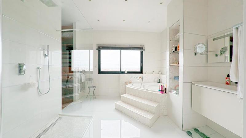 Villa - 150 m² - 5 pièces