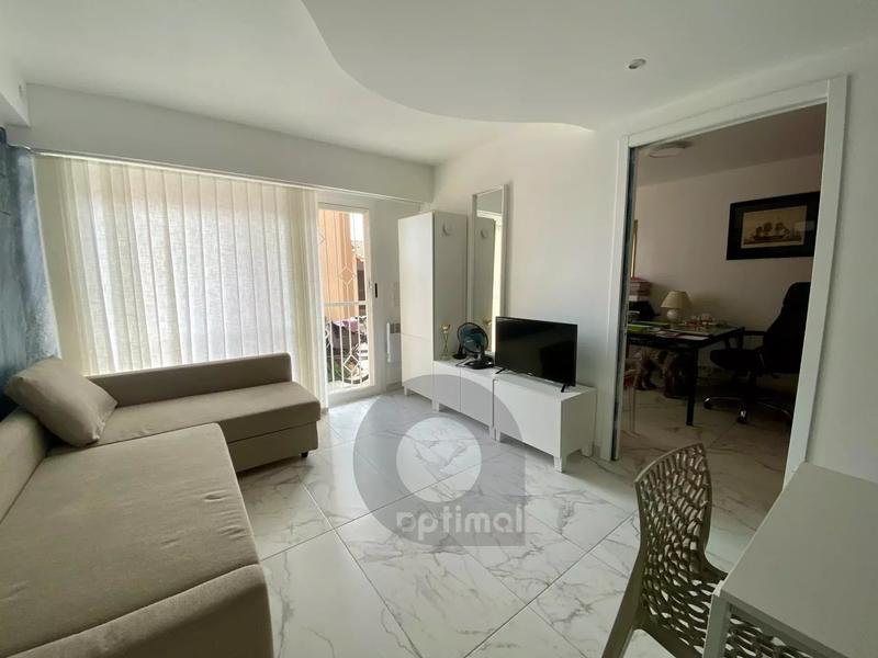 Maison jumelée - 94 m² - 5 pièces