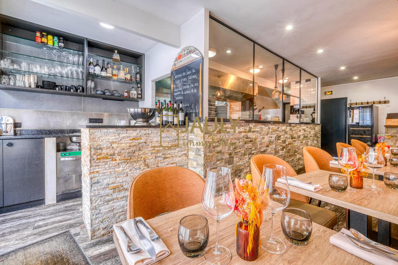 Fonds de commerce - 110 m²