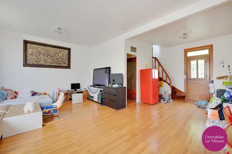 Maison - 100 m² - 5 pièces